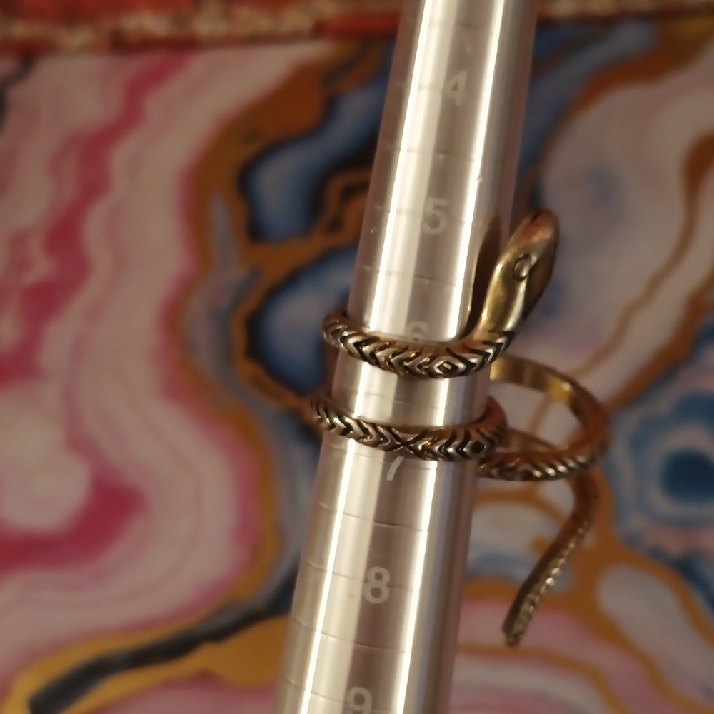 𝐘𝟐𝐊 𝐒𝐧𝐚𝐤𝐞 𝐃𝐨𝐮𝐛𝐥𝐞 𝐅𝐢𝐧𝐠𝐞𝐫 𝐑𝐢𝐧𝐠 - Picture 5 of 7